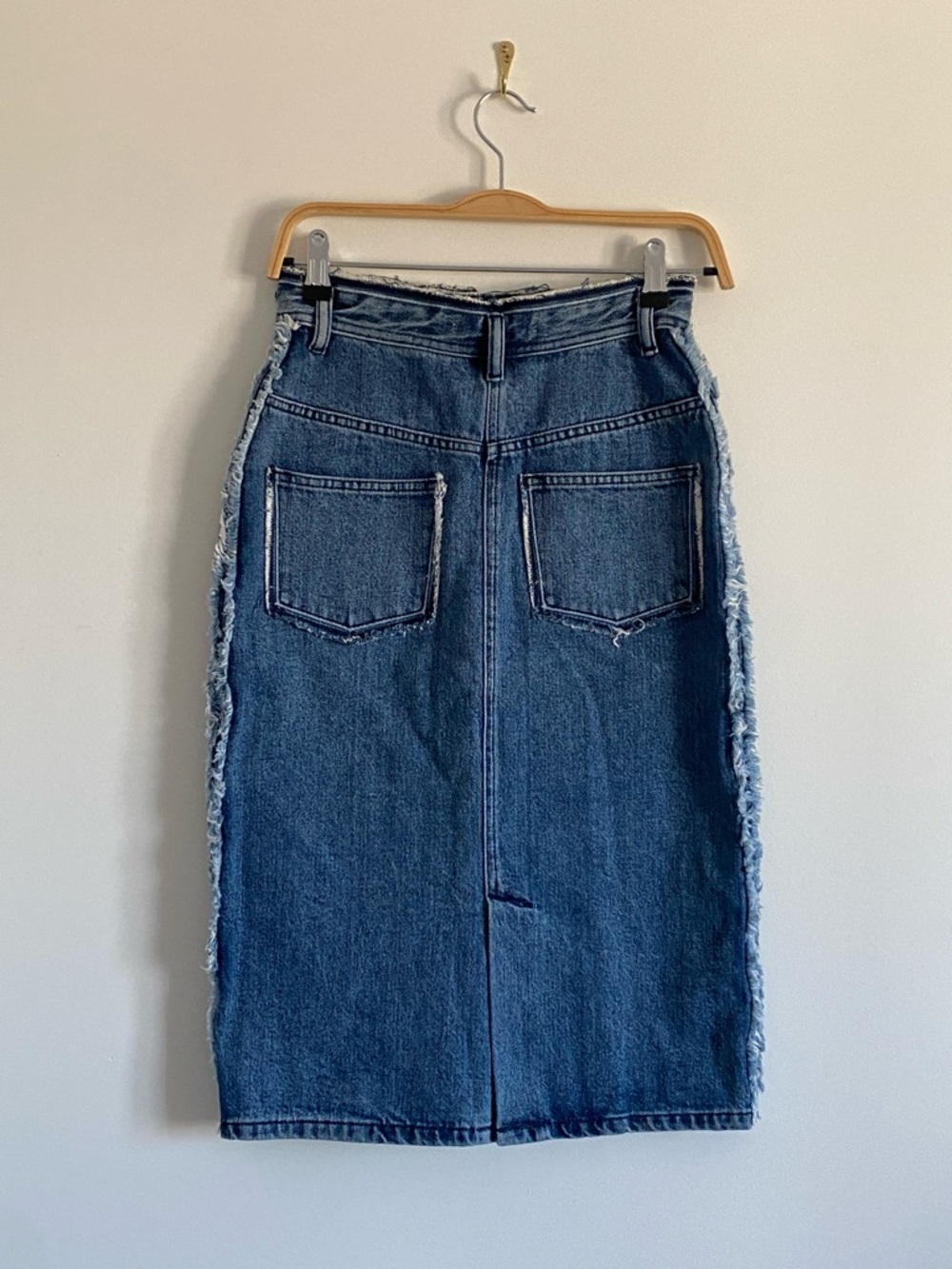 Acne Studios | Ilyssia Denim Pencil Skirt | Mid Blue | Size 34 (IT) - Picture 3 of 12